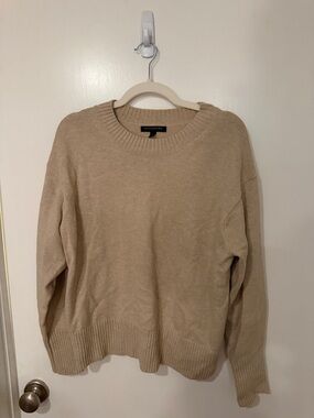 Banana Republic Tan Crewneck Pullover Sweater